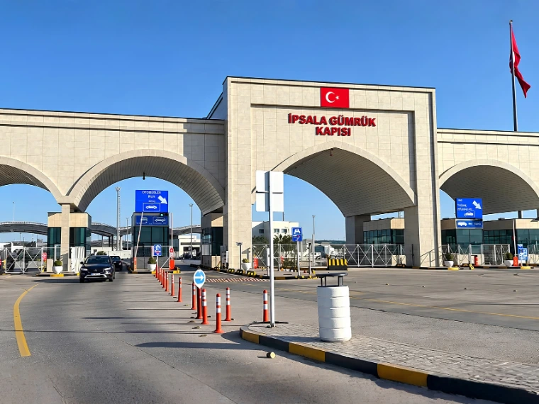 Türkiye’den Yunanistan’a ve Yunanistan’dan Türkiye’ye Araç Taşıma